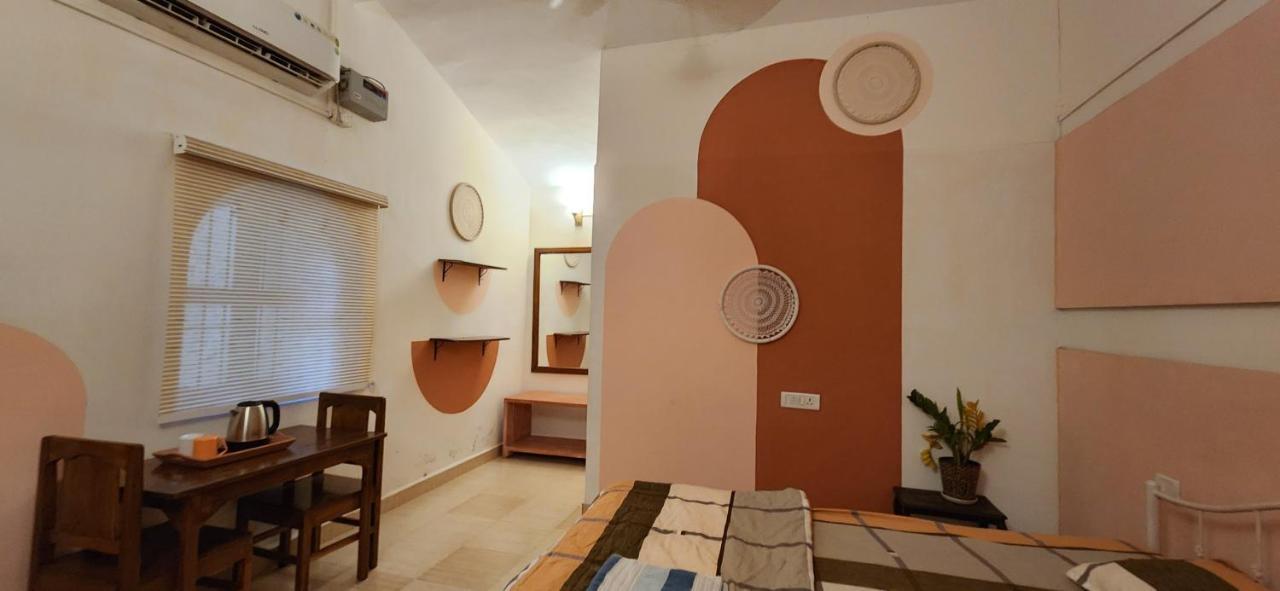 Pappi Chulo Vagator Hostel Ngoại thất bức ảnh