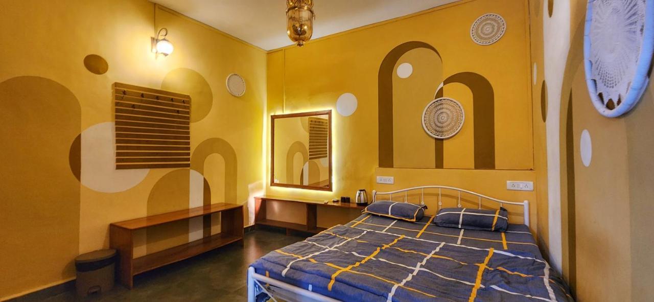 Pappi Chulo Vagator Hostel Ngoại thất bức ảnh