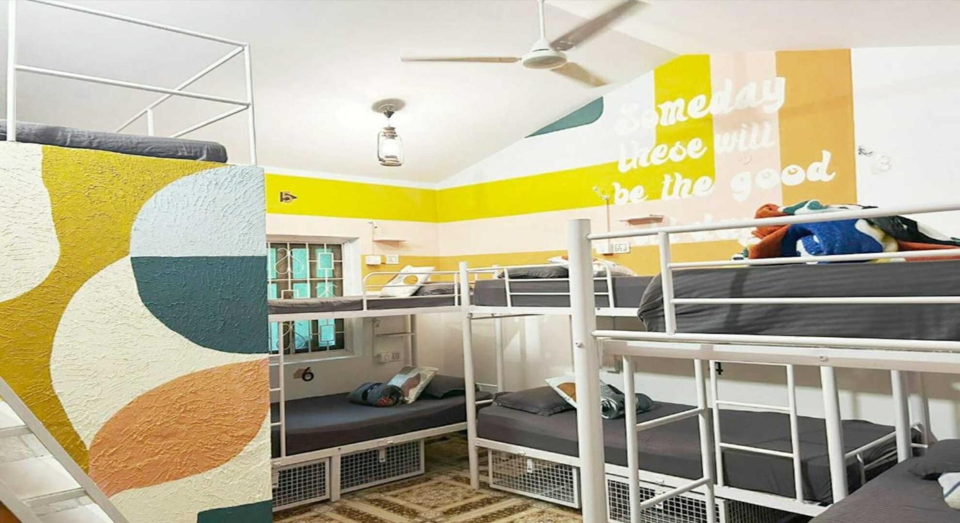 Pappi Chulo Vagator Hostel Ngoại thất bức ảnh