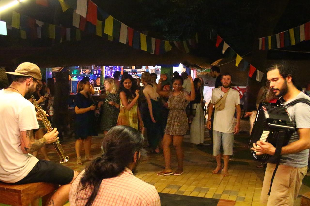 Pappi Chulo Vagator Hostel Ngoại thất bức ảnh